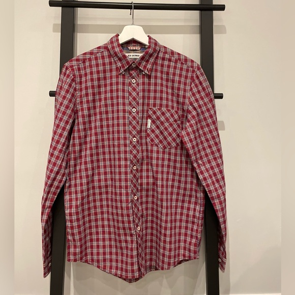 Plaid Red, Blue & White Long-Sleeve Button Down - Picture 3 of 9